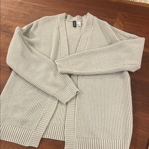 Women’s Oversized Cardigan